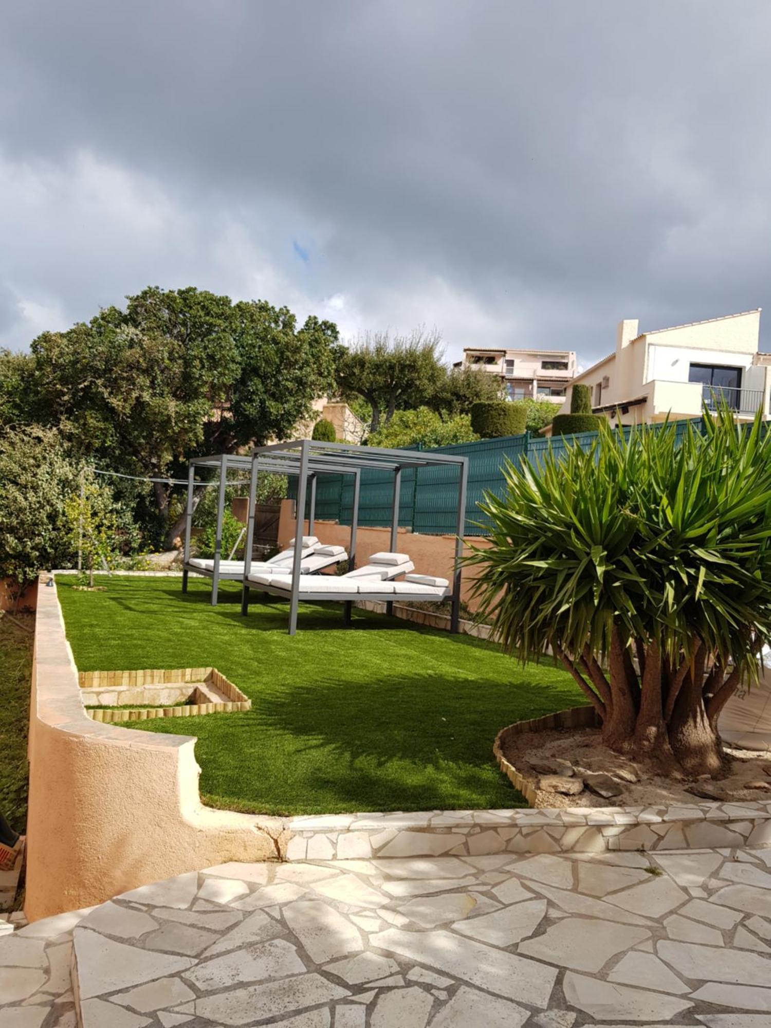 Villa Mit Grossartigem Panoramablick Auf Das Meer Und Direkt Am Pool La Croix-Valmer Exteriér fotografie